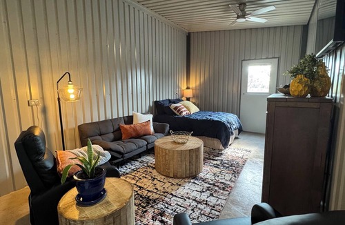Avoca House | 2-bedroom tiny home with 2 rv spots available Hawley