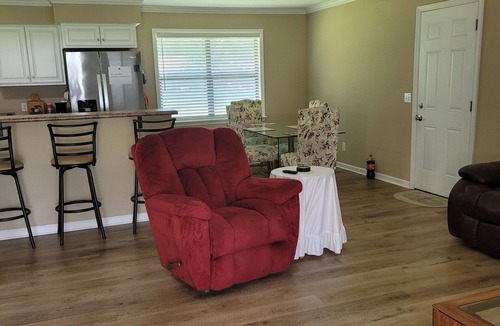 Lanett House | 2 bedrooms, 1.5 baths, Newly renovated. Centrally located.