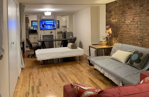 Boerum Hill House | 2 bedrooms created w/ heavy curtains by BAM, a cultural district w/private yard