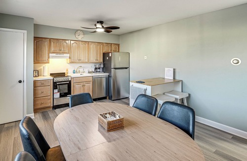 Gold Coast Condo | 2 Blocks to Beach & Boardwalk: Ocean City Condo