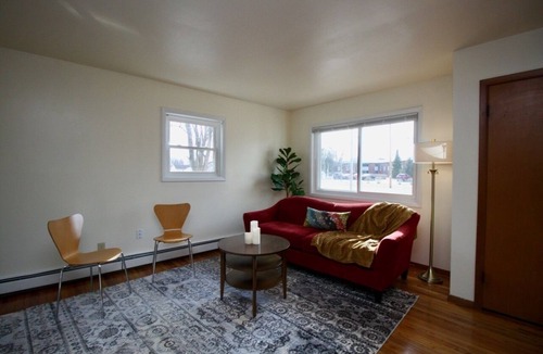 Beloit House | 2-BR Duplex Near Healthcare Facilities/Interstate