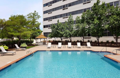Iselin House | 2 Chic Accommodations w/Restaurant & On-Site Parking! Walking distance to Metro