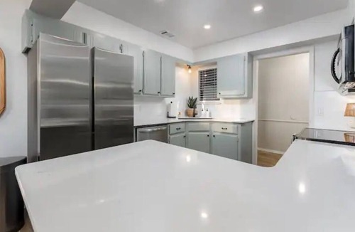 Moore House | 2 Clean and Updated Homes for Large Families in Moore