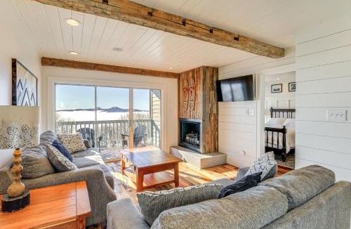 Banner Elk House | 2 Mi to Beech Mtn: Fully Remodeled Condo w/Patio!