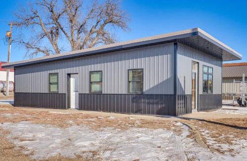 Browns Valley House | 2 Mi to Lake Traverse: Dog-Friendly Getaway