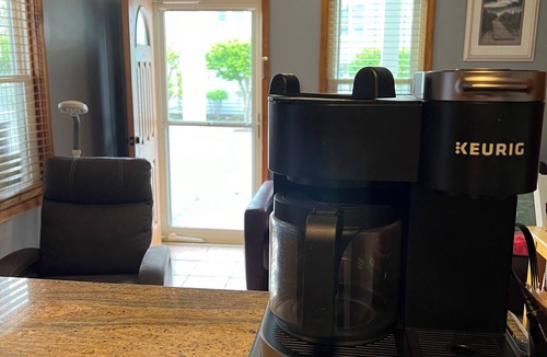 North End Condo | 2 MINUTE WALK TO BEACH IN BEAUTIFUL OCEAN CITY-FEET TO THE BEACH