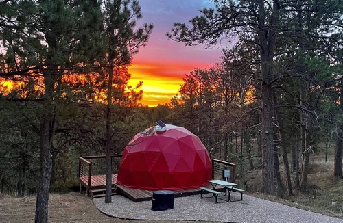 Hermosa Resort | 2-person Glamping Dome with Huge bay window and private bathroom!