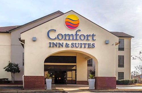 Jasper Hotel | 2-Star Hotel ∙ Comfort Inn & Suites Jasper Hwy 78 West