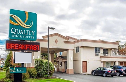 Galloway Hotel | 2-Star Hotel ∙ Quality Inn & Suites Atlantic City Marina District