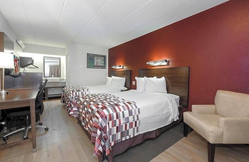 Aberdeen Hotel | 2-Star Hotel ∙ Red Roof Inn Aberdeen