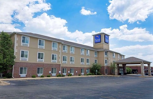 Washington Hotel | 2-Star Hotel ∙ Sleep Inn & Suites Washington near Peoria