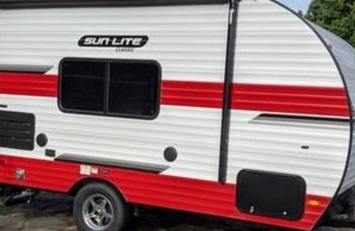 Calverton House | 2020 Sunset Park 16 BH- Camper Trailer