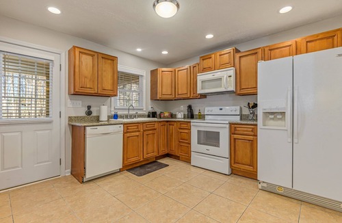 Cartersville House | 27 West Ridge Drive SE, Cartersville