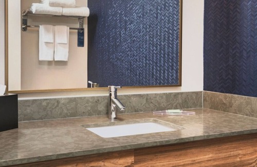 Avenel Bed & Breakfast | 29 Min to MetLife Stadium | King Bed | World Cup