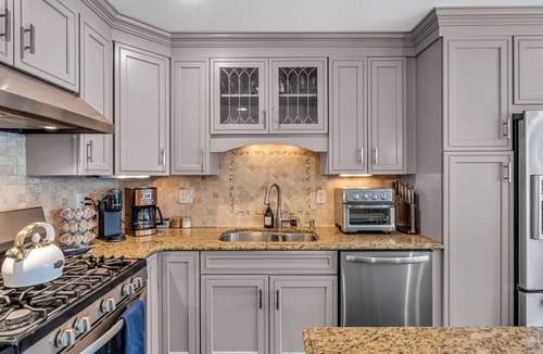 Lake Como House | 2Blocks 2Beach | Free Coffee | Linens+Towels | AC