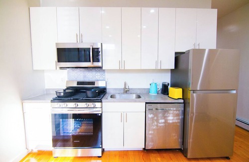East New York Apartment | ✪2BR✪ 3mins➜Trains ✪
