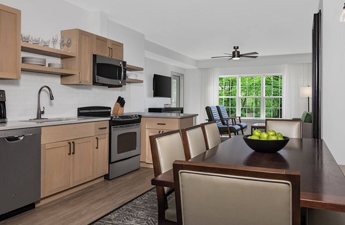 Galloway Villa | 2BR Villa at Marriott's Fairway Villas - Full Kitchen + Golf Resort Setting