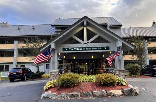 Lincoln Villa | 2BR White Mountain Townhouse with Pool, Hot Tub and Tennis on Kancamagus