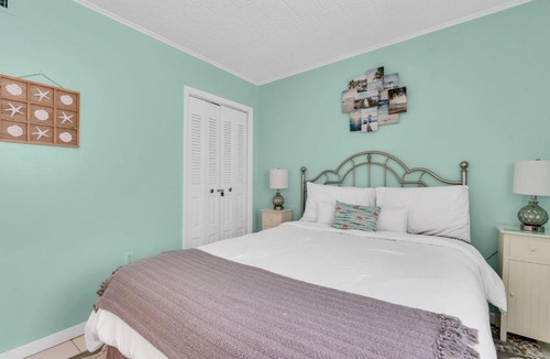 Seaside Heights House | 2BR with Ocean Views Washer-Dryer, Free Parking