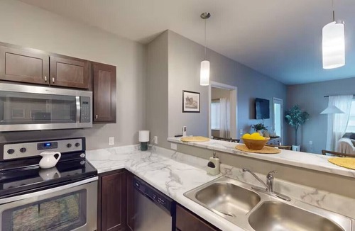 Sioux Falls Apartment | 2BR2B w/Hot Tub, Pool, and Gym