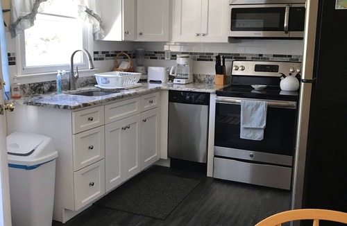 Ship Bottom House | 2nd floor of duplex. Bay view, sunsets, beach, activities. Great family getaway!