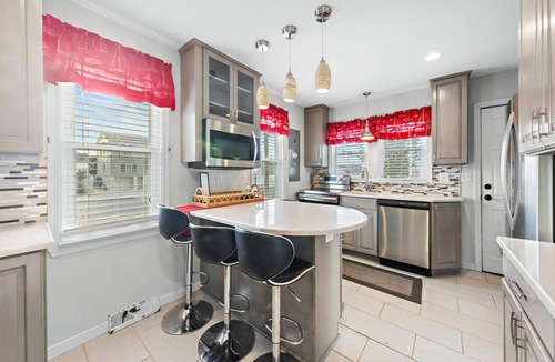 North Beach Haven Apartment | 3 bedroom accommodation in North Beach Haven