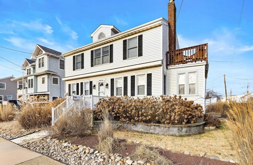 North Beach Haven Apartment | 3 bedroom accommodation in North Beach Haven
