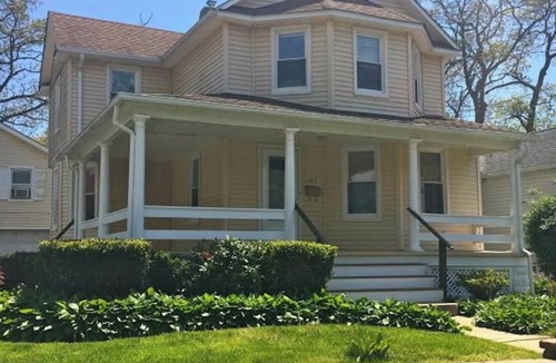 West Belmar House | 3-bedroom Belmar Summer house near everything and still secluded
