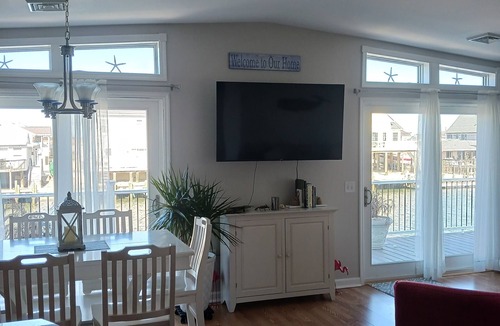 Tuckerton Beach House | 3-bedroom house in charming Tuckerton with AC, WiFi.