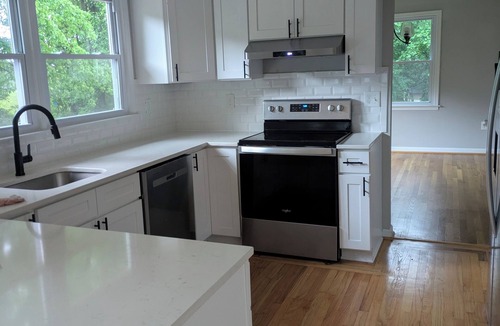 Granite House | 3-bedroom house in charming Woodstock!