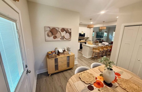 Suffolk House | 3-bedroom house in tranquil Suffolk with cool AC breeze