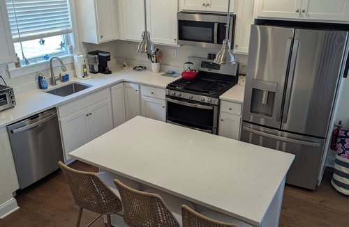 Mantoloking House | 3-bedroom house in peaceful Mantoloking with WiFi, AC. Ocean block.