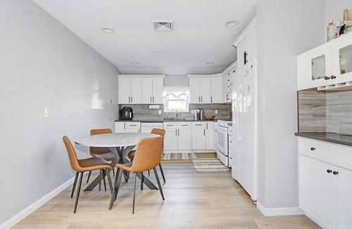 Somers Point House | 3-bedroom house in awesome Somers Point with WiFi