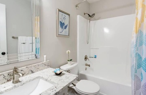 Northeast Raleigh House | 3 Bedroom Luxury House Near Downtown Raleigh
