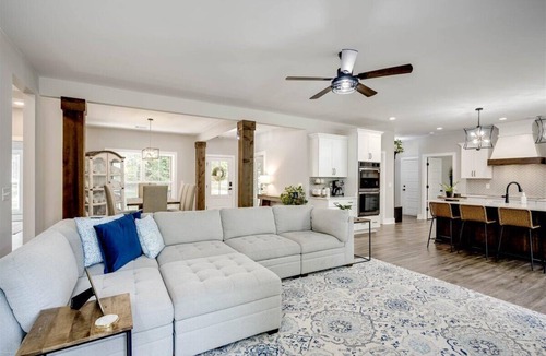 Clarks Hill House | 3 Bedroom Masters Rental. Located 12 miles from Augusta National