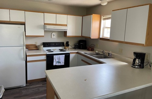 Brown County House | 3-bedroom townhome in lovely Ainsworth with AC, WiFi