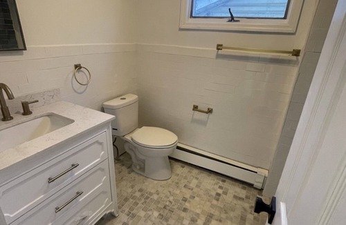 Lake Como House | 3 Blocks From The Beach Just Renovated 3 Bdrm Plus Den