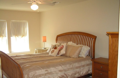 Seaside Heights House | 3 BR 2 CAR GARAGE SPACIOUS TOWNHOUSE- STEPS TO THE BEACH/BOARDWALK W/OCEAN VIEW