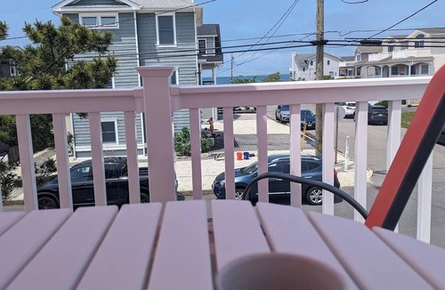 North Beach Haven Apartment | 3 cozy bedrooms, sleeping a total of 6 guests Partial water views of the beautiful bay Large deck and grassy yard for outdoor enjoyment