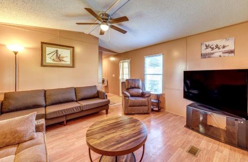 Sumner House | 3 Mi to Swan Lake! Hunting & Fishing Retreat