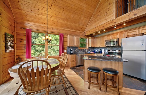 Boone Cabin | 3 Peaks Lodge - Charming Pet Friendly Cabin with great views, hot tub and pool table!