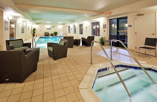 Oak Brook Hotel | 3-Star Hotel ∙ Residence Inn by Marriott Chicago Oak Brook