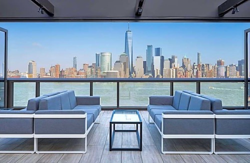 Exchange Place Hotel | 3-Star Hotel ∙ Hyatt House Jersey City