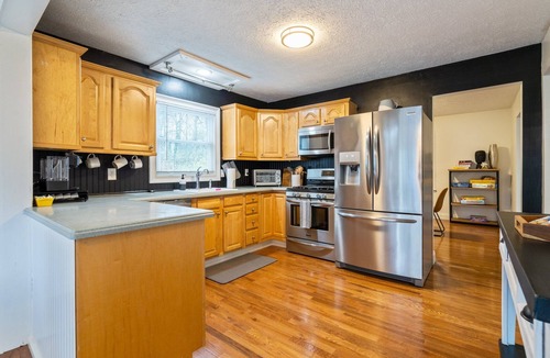Woodstock Cottage | 306 Jason Court, Woodstock