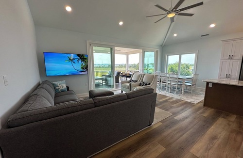 Broadkill Beach House | 360 Water Views I Steps to Beach I Rooftop & Screened Deck I Elevator I Dog Welc