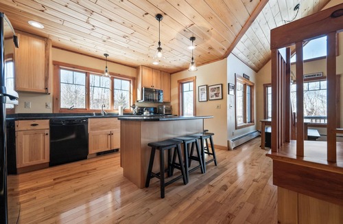 Rangeley House | 39 Adams Wulff - Large and spacious home with a hot tub!