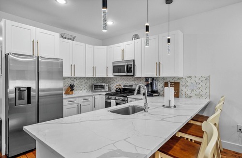 Constable Hook House | 3BR/2BA New Build in 2025 Modern Unit minutes away from NYC and NJ attractions!