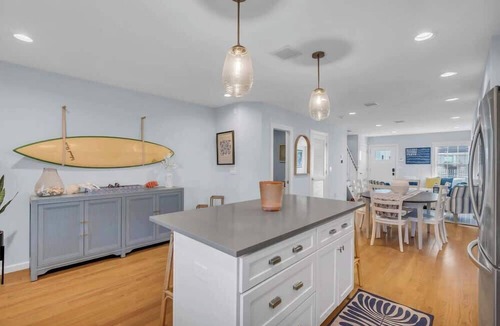 Sea Bright House | 3BR - Beach Block - Rooftop Deck - Ocean View!