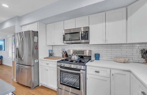 Sea Bright House | 3BR - Beach Block - Rooftop Deck - Ocean View!