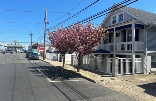 Seaside Heights Apartment | 3rd House to Beach Lux 2BR Perfect for Families & Couples WebsterBeachHouse